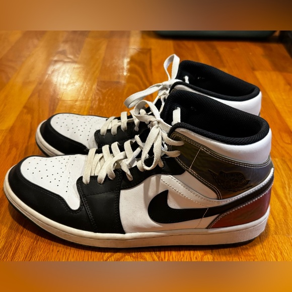 Nike Jordan 1 Mid SE Heat Réactive Mens 11.5 - Picture 3 of 4